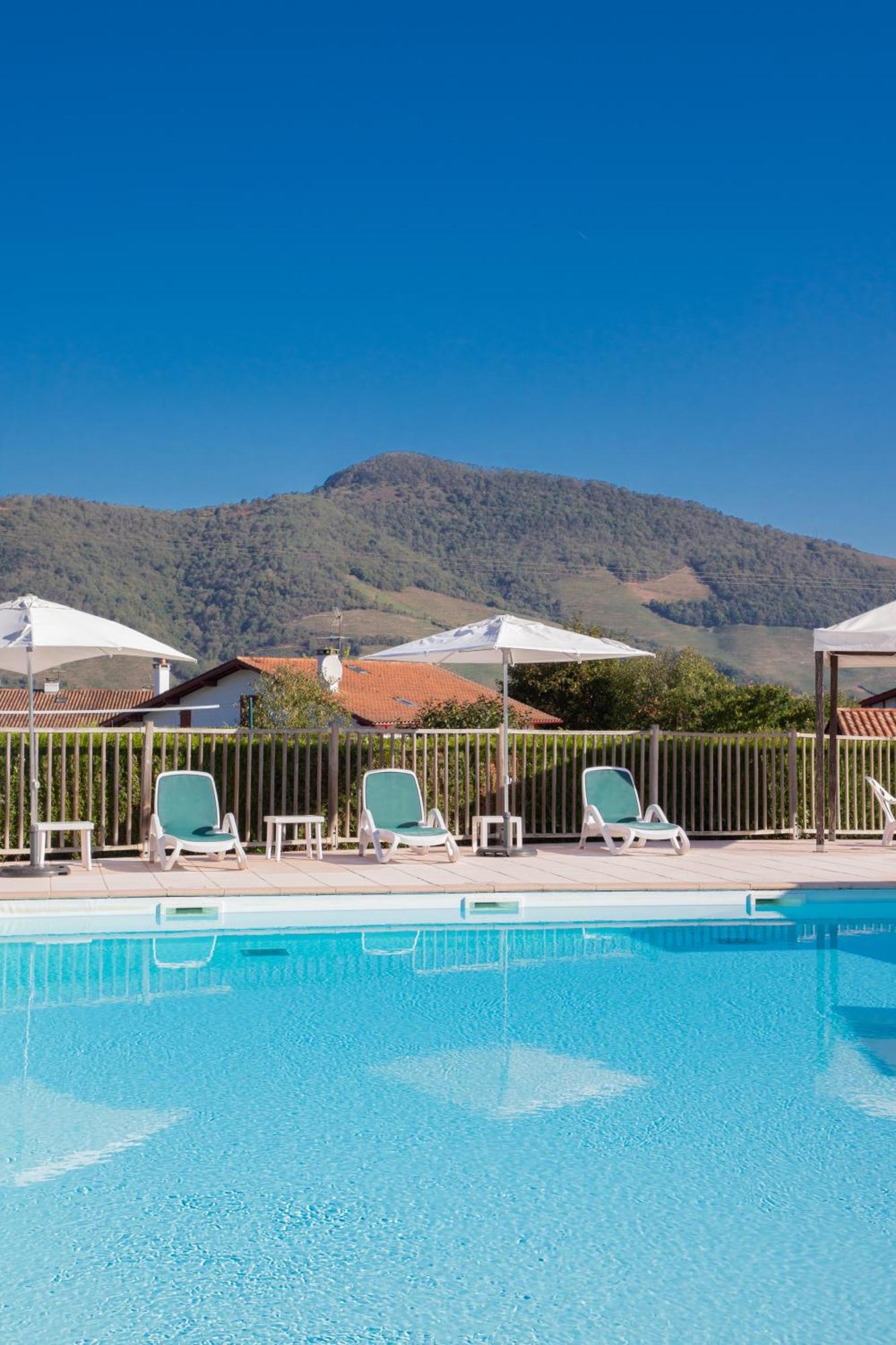 Vvf Residence Pays Basque Сен-Жан-Пье-де-Пор Экстерьер фото