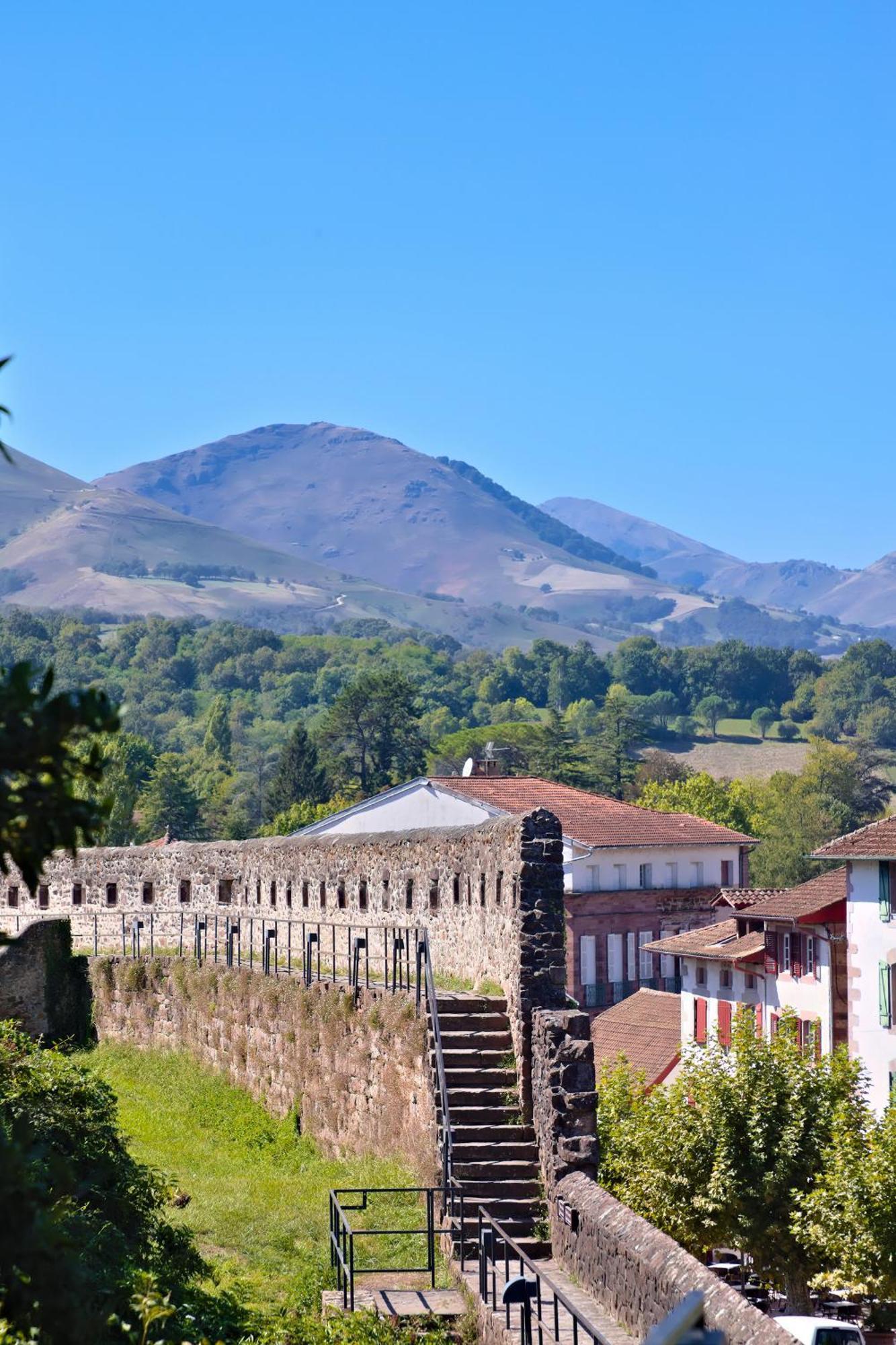 Vvf Residence Pays Basque Сен-Жан-Пье-де-Пор Экстерьер фото